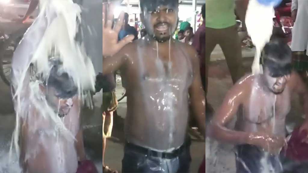 অনলাইন জুয়ায় শেষ ঘরবাড়ি-মোটরসাইকেল শোরুম, সর্বস্বান্ত হয়ে দুধ দিয়ে গোসল