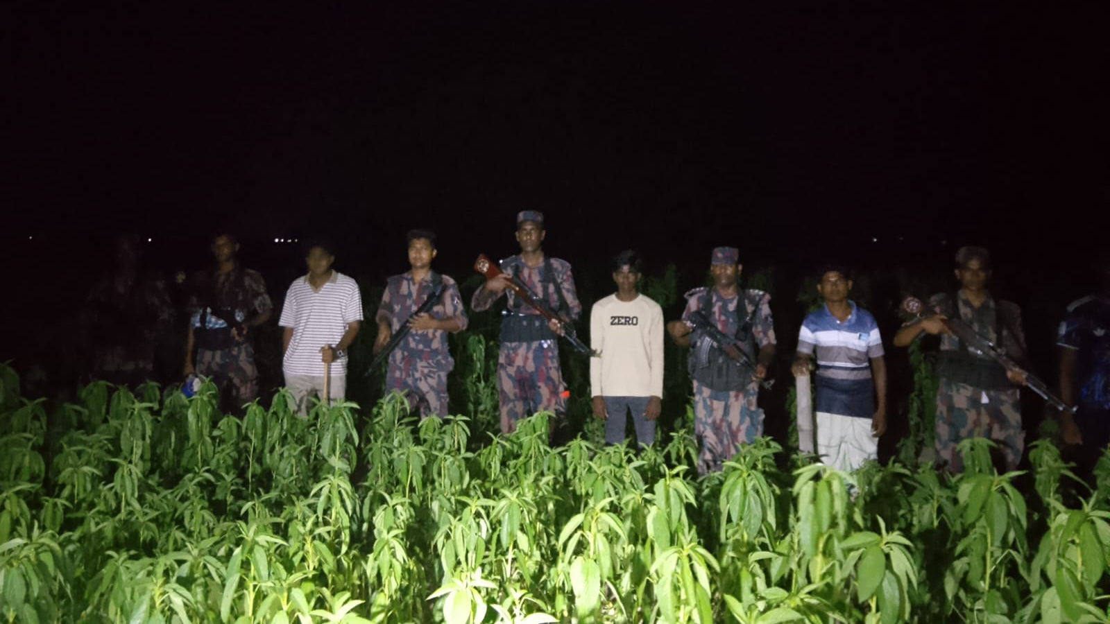 বিএসএফের একাধিক পুশ ইনের চেষ্টা ব্যর্থ, বিজিবির সঙ্গে পাহারায় গ্রামবাসী