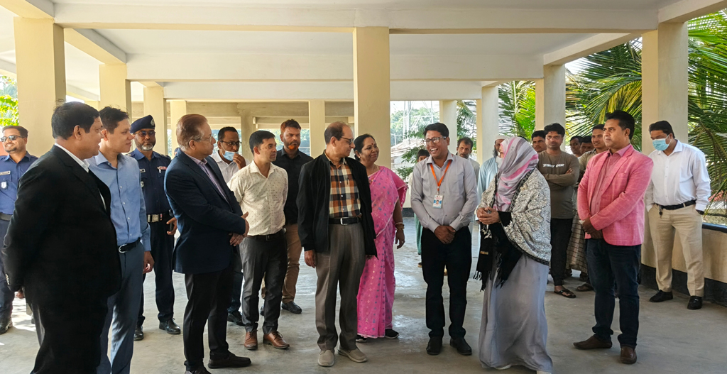 বিশেষ চাহিদার শিক্ষার্থীদের জন্য প্রতিটি বিদ্যালয়ে একজন শিক্ষককে প্রশিক্ষণ দেওয়া হবে: উপদেষ্টা