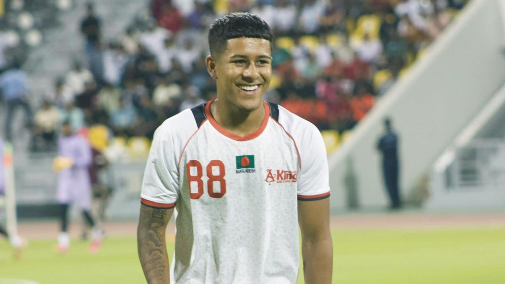 বাংলাদেশে প্রবাসী ফুটবলার আরও বেশি আসা উচিত