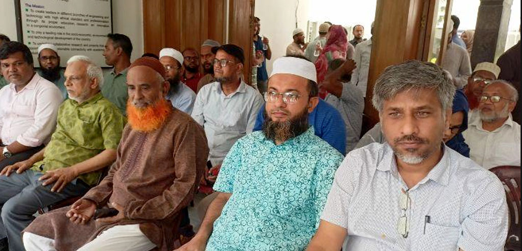 ক্যাম্পাসে ফেরেননি কুয়েট উপাচার্য, এক দফার হুঁশিয়ারি শিক্ষকদের