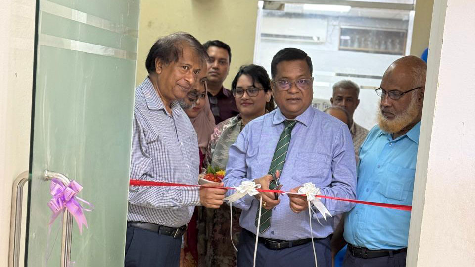 জনস্বাস্থ্য ইনস্টিটিউটে আধুনিক কম্পিউটার ল্যাব উদ্বোধন