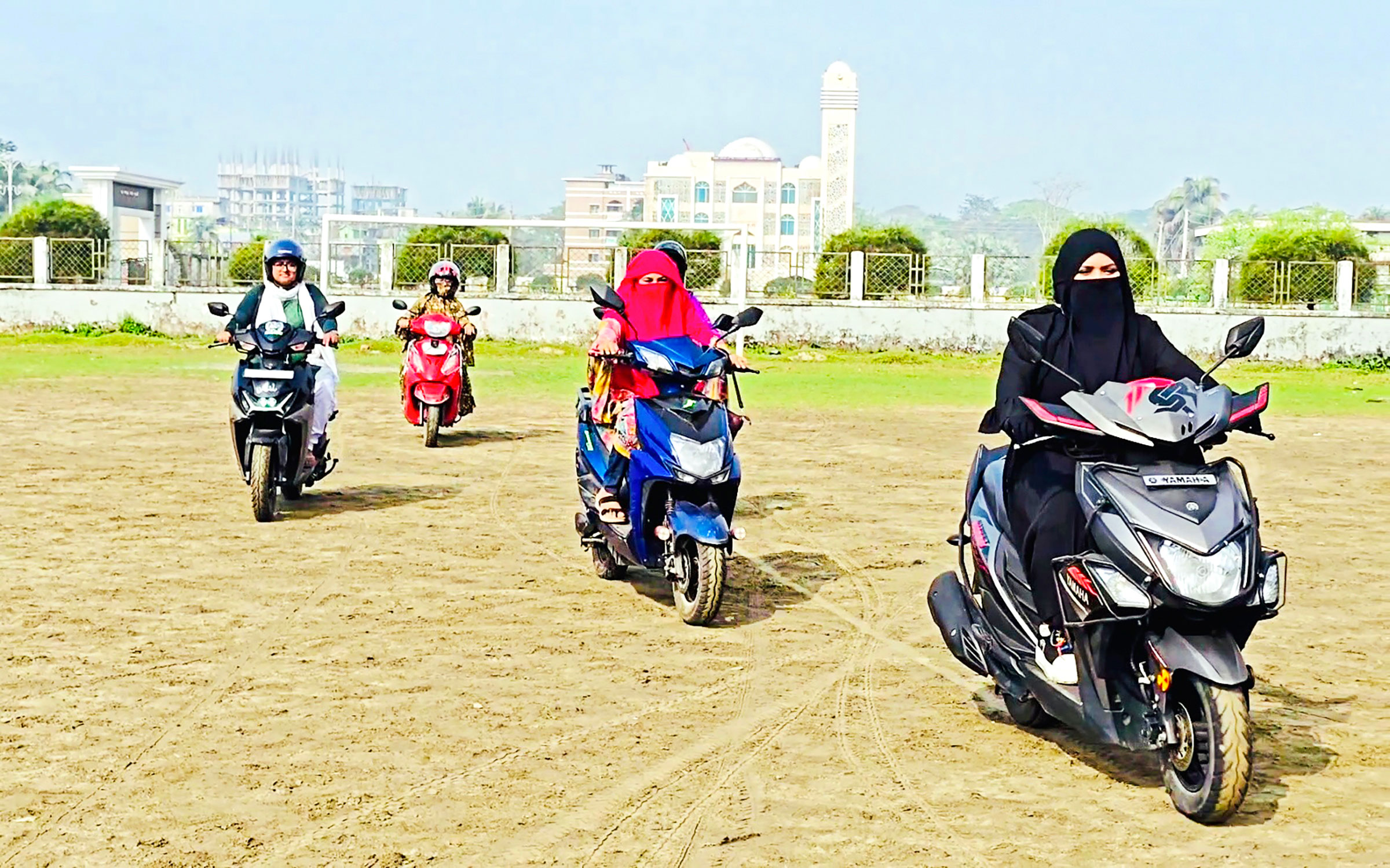 নারী দিবস: পাপড়ির হাত ধরেই জীবনে এল গতি