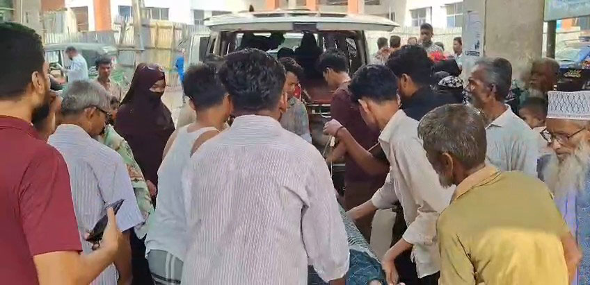 ছেলেসহ তিনজনকে কুপিয়ে ছাদ থেকে লাফ, সাবেক পুলিশ সদস্য নিহত