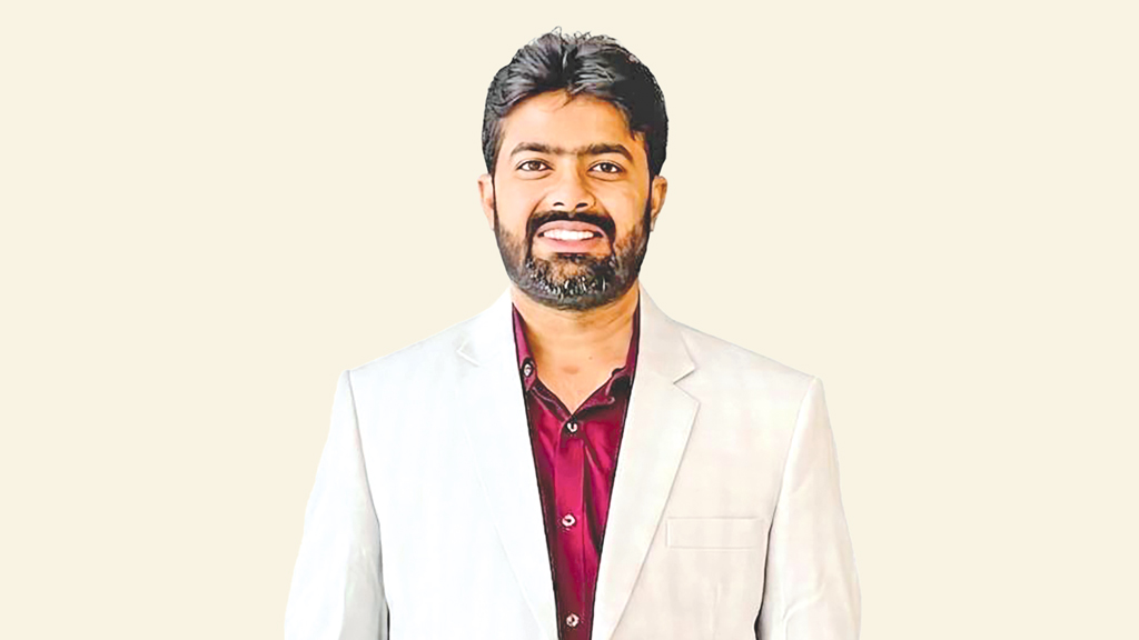 নেতৃত্বের ভিত্তি তৈরি হয় মাঠ থেকেই