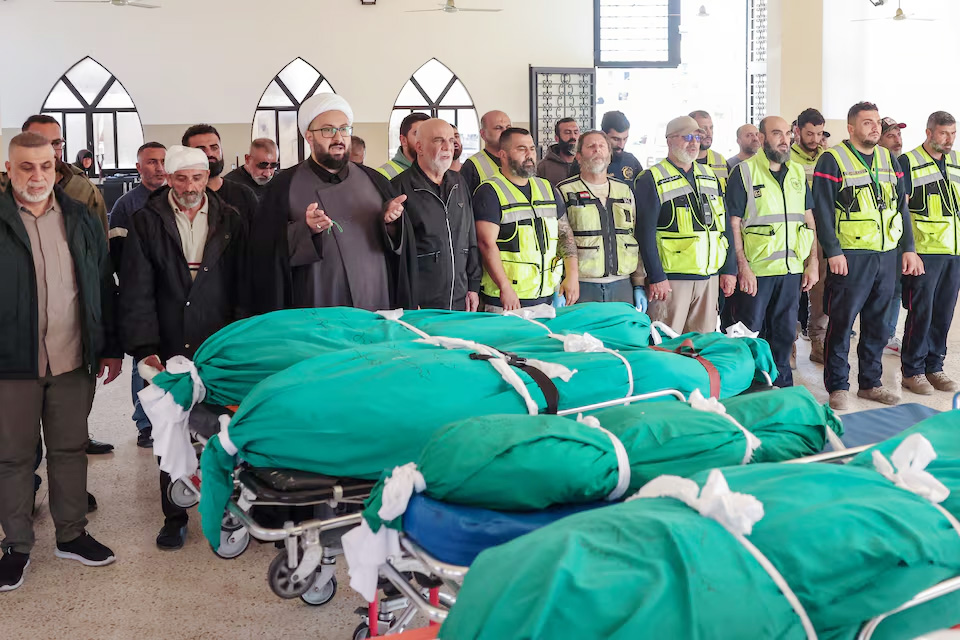 লেবাননের শিশু তালিন: জন্ম যুদ্ধে, বাবার জানাজায় ইসরায়েলি হামলায় মৃত্যু