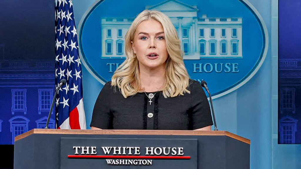 বিবিসি শতভাগ ভুয়া ও বামপন্থী প্রচারযন্ত্র, দেখলে দিনটাই নষ্ট: ট্রাম্পের প্রেস সচিব