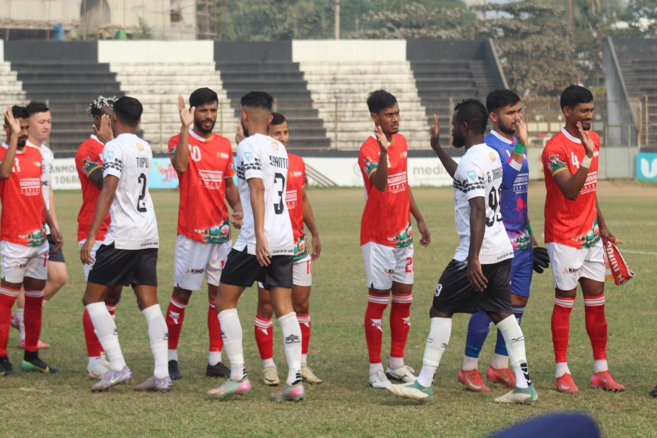 লিগের সম্প্রচার বন্ধ, কী বলছে বাফুফে