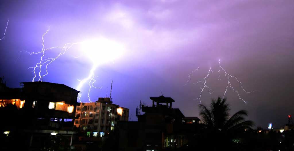 বজ্রপাত নিয়ন্ত্রণে সক্ষম জাপানের নতুন ড্রোন