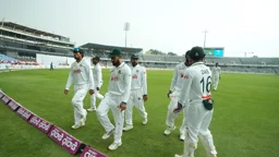 বাংলাদেশের বিপক্ষে জয়ের আরও কাছে ওয়েস্ট ইন্ডিজ