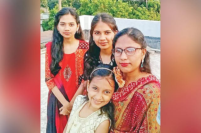 লক্ষ্মীপুরে মা ও তিন মেয়েকে হত্যা: তিন মাসেও খুনের কারণ ধোঁয়াশায়