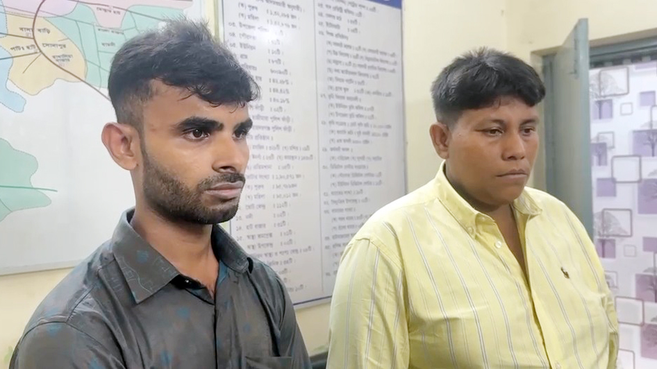 সেনাবাহিনীর পরিচয়ে গাড়ি থামিয়ে চাঁদাবাজি, দুই ব্যক্তি গ্রেপ্তার
