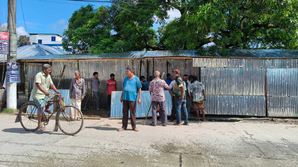লালমনিরহাটে বিএনপি নেতার বিরুদ্ধে বিচারাধীন জমি দখলের অভিযোগ