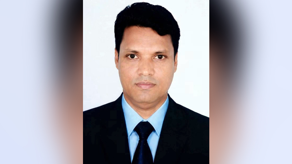 জুয়াড়িদের হামলায় আহত সেই শিক্ষকের মৃত্যু, দেখা হলো না নবজাতকের মুখটিও