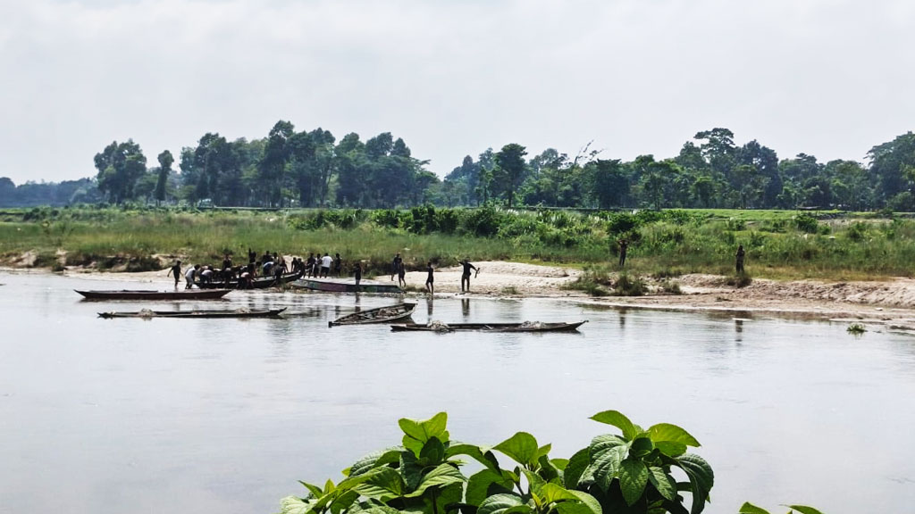 পাটগ্রাম সীমান্তে গুলি ছুড়ল বিএসএফ, উত্তেজনা