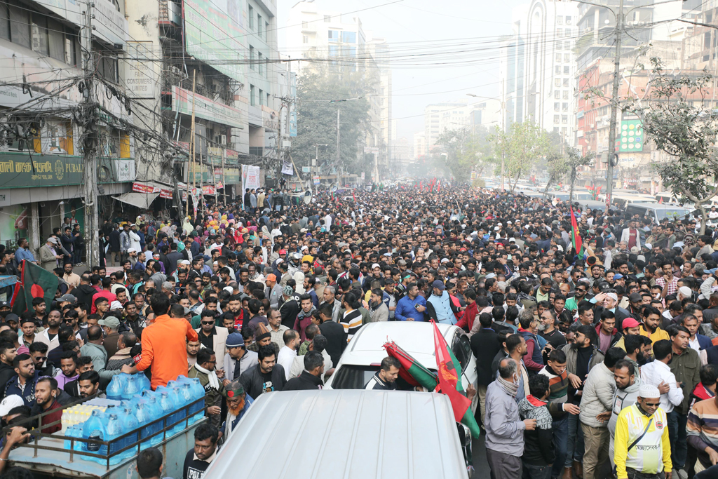 আখাউড়া অভিমুখে বিএনপির লংমার্চ শুরু, ১২ স্থানে পথ সমাবেশ