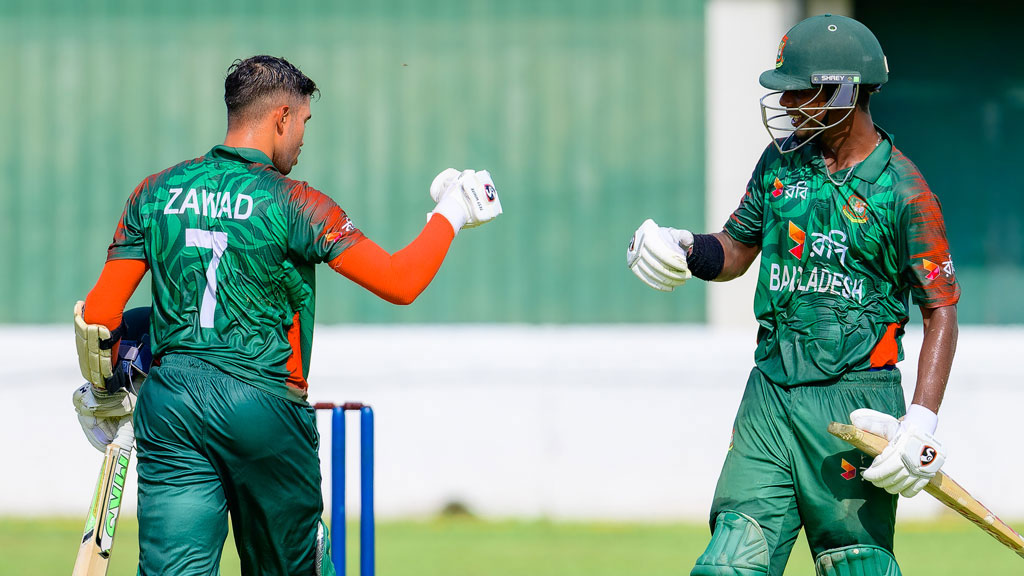 লঙ্কাতেও কাঁপাচ্ছে বাংলাদেশ