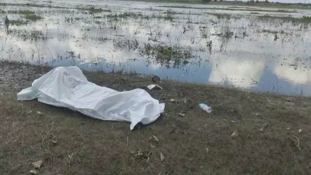 নেত্রকোনায় হাওরপাড়ে পড়েছিল অটোচালকের বস্তাবন্দী লাশ
