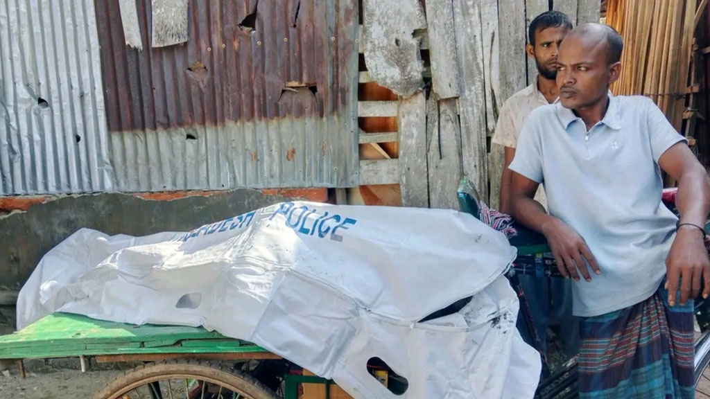 নদী থেকে সবজি বিক্রেতার লাশ উদ্ধার