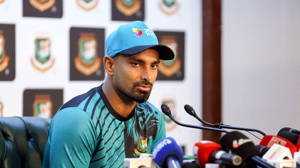 বিপিএলে ‘প্রমিজিং’ ক্রিকেটার পেলে তাঁকে কি বিশ্বকাপে খেলাবে বাংলাদেশ