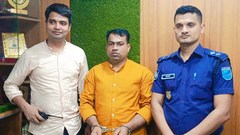 গজারিয়ার ‘ইয়াবা বদি’ লিটন কসাই গ্রেপ্তার, ১৫ মামলায় আসামি