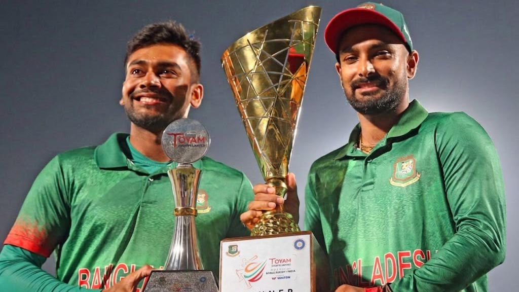 মিরাজকে সরিয়ে লিটনকে অধিনায়ক করার ব্যাখ্যা দিলেন তামিম