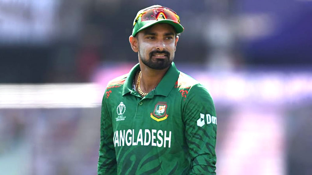 বাংলাদেশ টি-টোয়েন্টি দলের অধিনায়ক লিটন, ফিরলেন শান্ত-হৃদয়