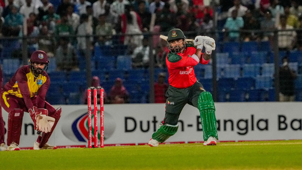 ধবলধোলাইয়ের পর শিশিরকে দুষলেন লিটন