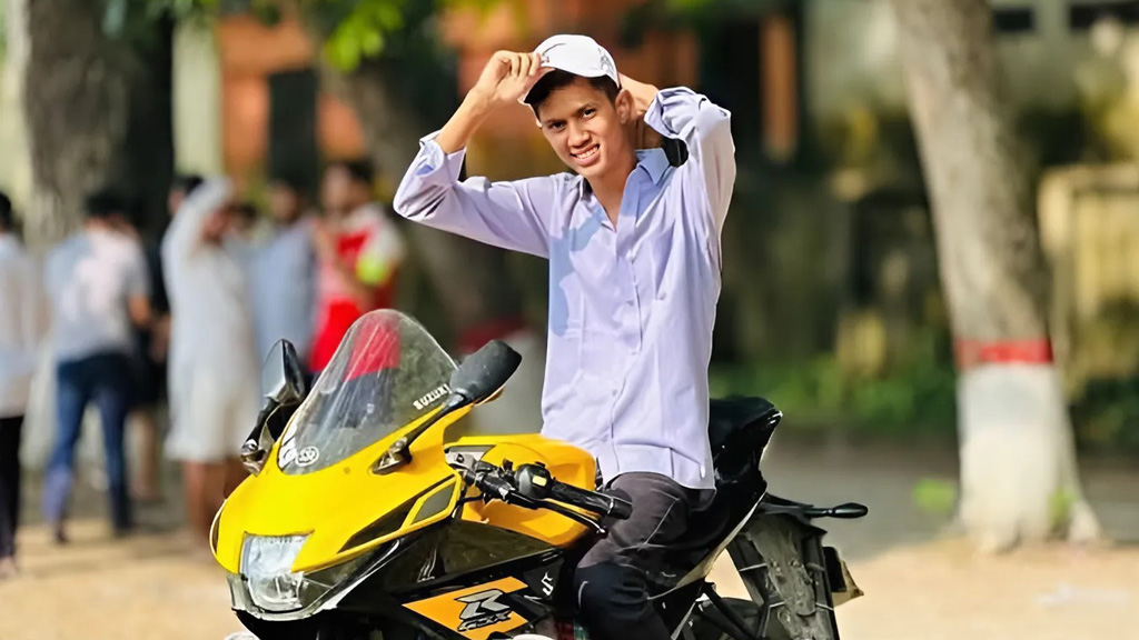 ফরিদপুরে নছিমন-মোটরসাইকেল সংঘর্ষে কিশোর নিহত