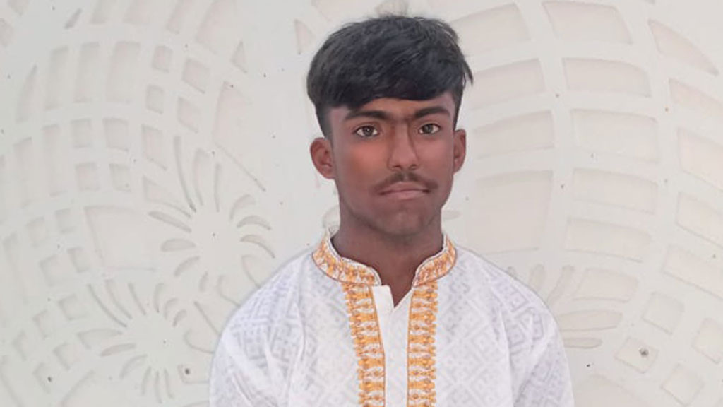 জাফলংয়ে গোসলে নেমে কিশোর পর্যটকের মৃত্যু