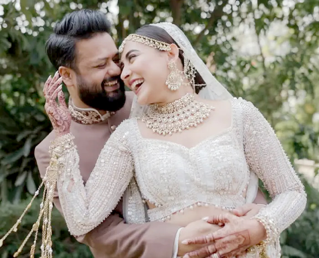 মেহজাবীন চৌধুরী ও আদনান আল রাজিব। ছবি: সংগৃহীত