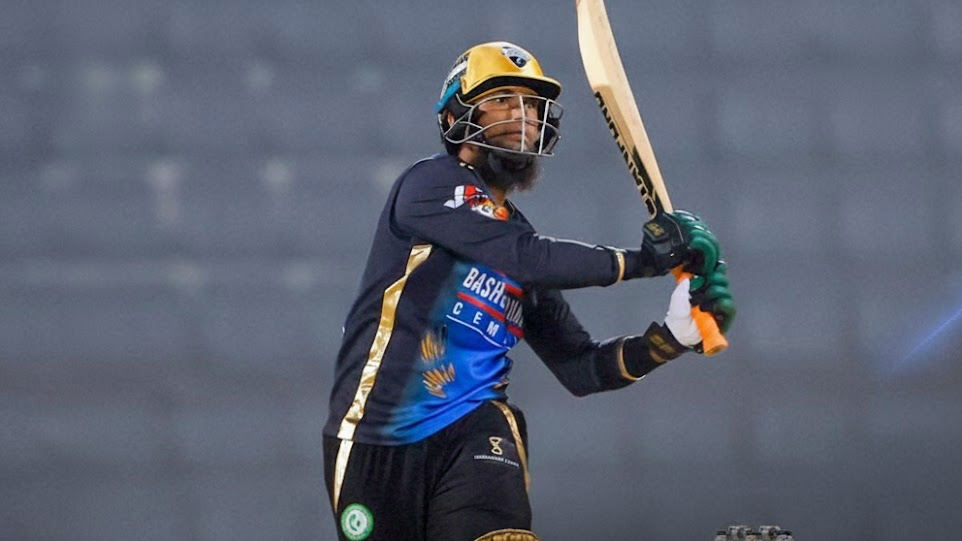 মায়ার্সের ফিফটির পর মাহমুদউল্লাহর ঝোড়ো ব্যাটিং, রংপুরের হ্যাটট্রিক জয়