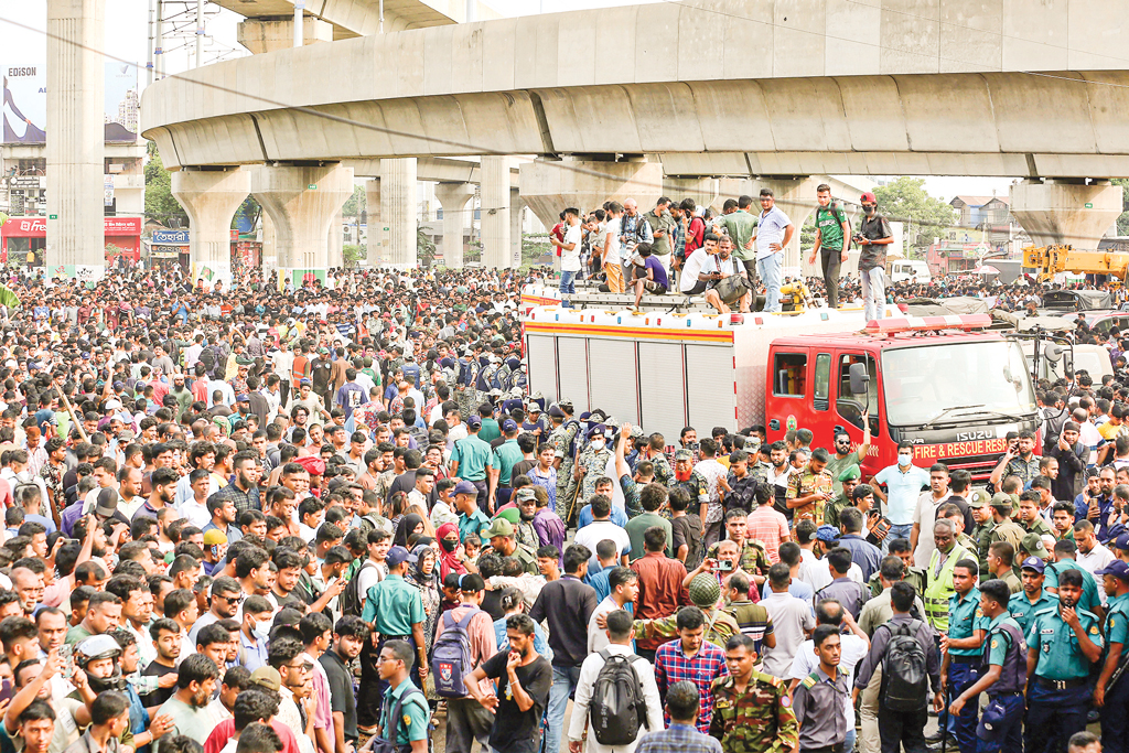 ইশ্‌, স্কুলটা যদি সেদিন বন্ধ থাকত