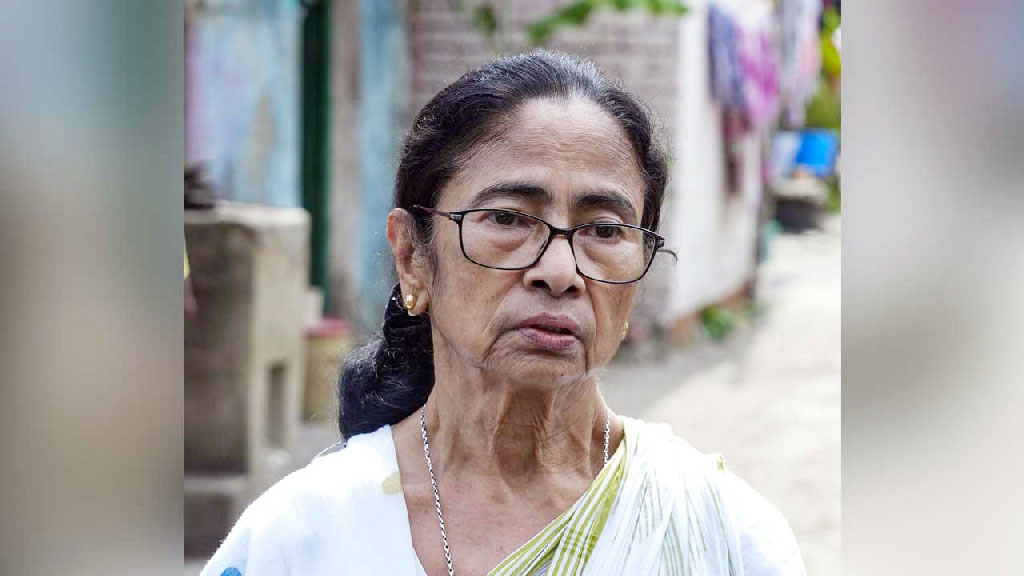 তৃণমূলের ৪৪০ কোটি রুপির ব্যাংক অ্যাকাউন্ট ফ্রিজ