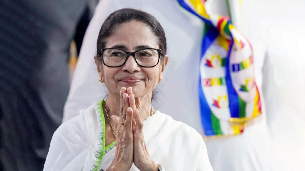 আমাকে থামাতে হলে মেরে ফেলতে হবে: মমতা বন্দ্যোপাধ্যায়