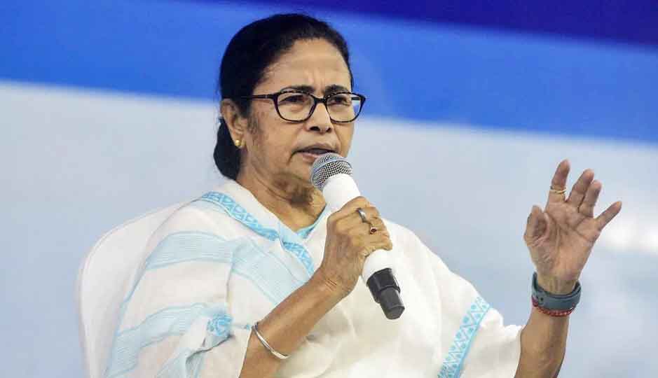 কালীঘাটে মমতা বন্দ্যোপাধ্যায়ের বাড়ির সামনে বন্দুকসহ আটক এক ব্যক্তি