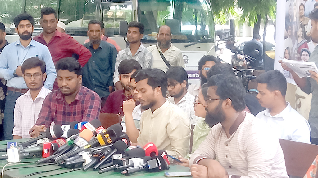 বৈষম্যবিরোধী শিক্ষার্থী সংসদ প্যানেলের ইশতেহার ঘোষণা, ক্যাডারভিত্তিক রাজনীতি বন্ধের প্রতিশ্রুতি