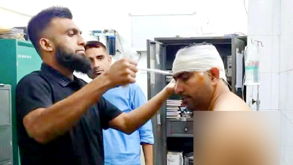 দৌলতপুরে সাংবাদিকের ওপর হামলা, থানায় মামলা