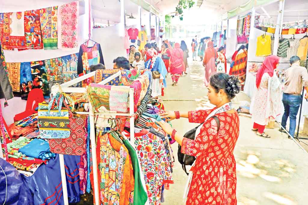 বৈশাখের অর্থনীতি: আনন্দের আড়ালে সাধারণের জীবন