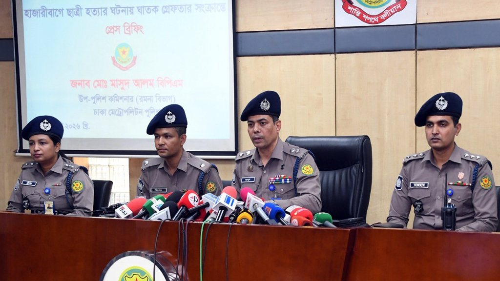 ফোনে ডেকে নিয়ে স্কুলছাত্রী বিন্তিকে হত্যা করা হয়: পুলিশ