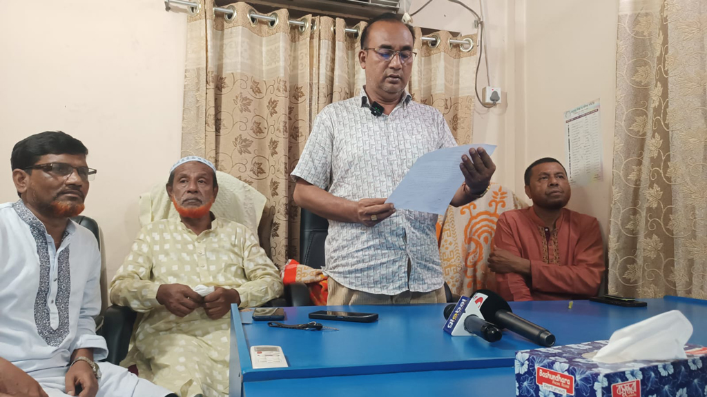 মধুপুরে শিল্প ও বণিক সমিতির ভবন নির্মাণ ঘিরে উত্তেজনা, সংঘর্ষের আশঙ্কা