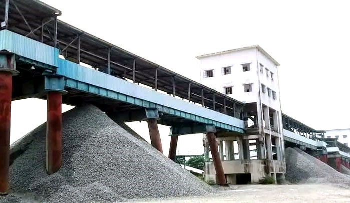 এক সপ্তাহ পর ফের চালু মধ্যপাড়ায় পাথর উত্তোলন