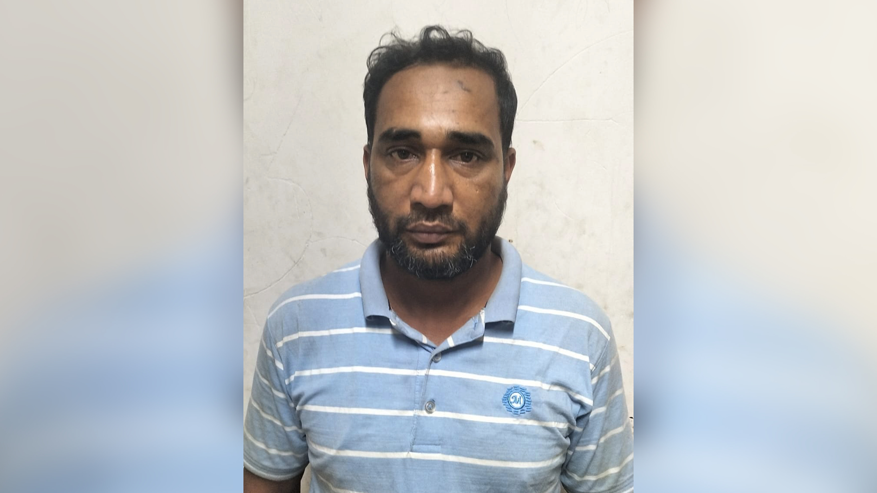 মোহাম্মদপুরে বাসার ফটকে ছিনতাইয়ের ঘটনায় গ্রেপ্তার ২