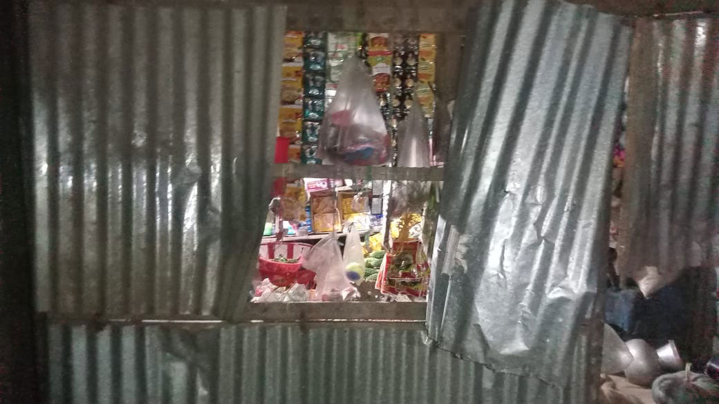 গায়েহলুদের অনুষ্ঠানে মেয়েদের বিরক্ত করা নিয়ে সংঘর্ষ, আহত ১২