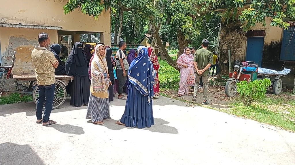 প্রবাসফেরত ভগ্নিপতিকে ‘পিটিয়ে হত্যা’, লাশ হাসপাতালে ফেলে পালালেন স্ত্রী
