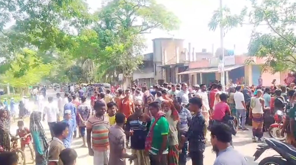মেহেরপুরে বাস চাপায় শিক্ষার্থী নিহত