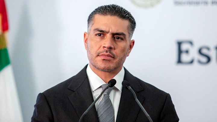 মেক্সিকোর ‘স্টার কপ’ ওমর হারফুচ: অপরাধ দমনের নায়ক থেকে জনতার ক্রাশ