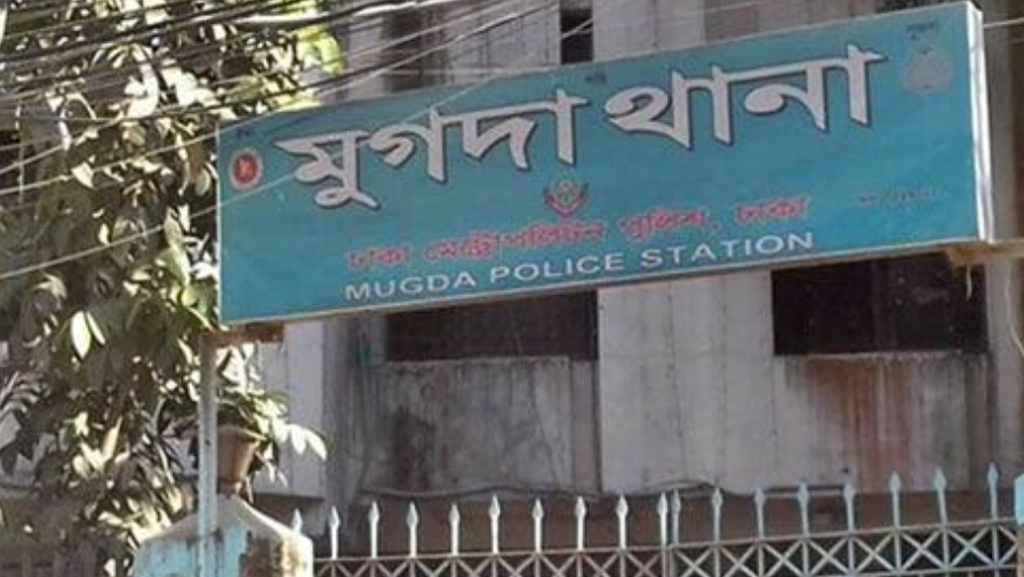 ব্যাংকার মামাতো বোনের ‎২৭ লাখ টাকার স্বর্ণালংকার চুরি করেন সাকিব, জুয়েলার্স মালিকসহ গ্রেপ্তার