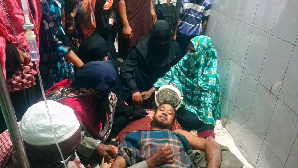 মাগুরায় শিক্ষা অফিসের নাইটগার্ডকে পিটিয়ে ৫ লাখ টাকা ও স্বর্ণালংকার ছিনতাইয়ের অভিযোগ