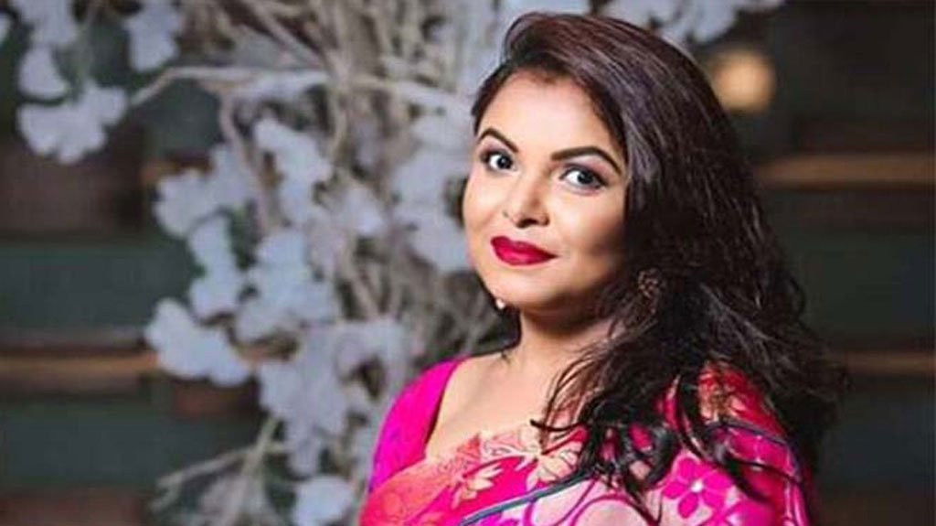 অভিনেত্রী শাওনসহ ১২ জনের দেশত্যাগে নিষেধাজ্ঞা